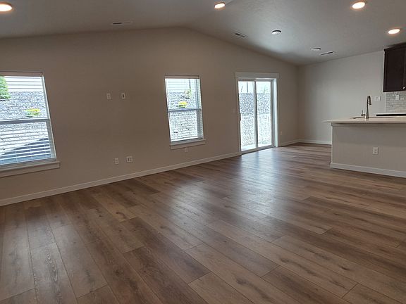 5th image of 7228 W Rygate Dr