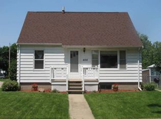 400 9th Ave, Marion, IA 52302