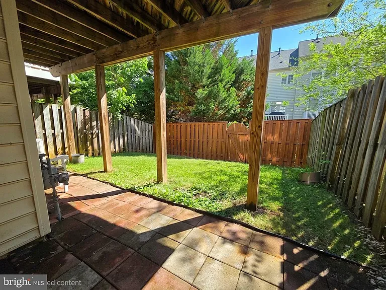 8091 Samuel Wallis St — Photo 13