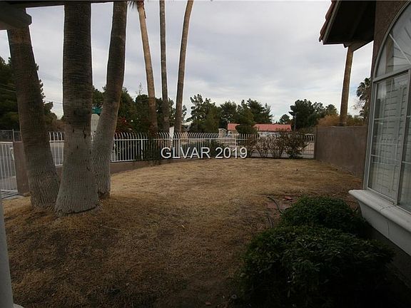 4th image of 3919 Aram Ct