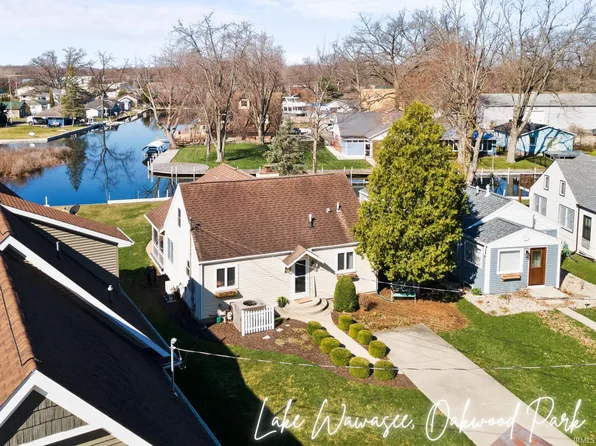 527 E Lake View Rd, Syracuse, IN 46567