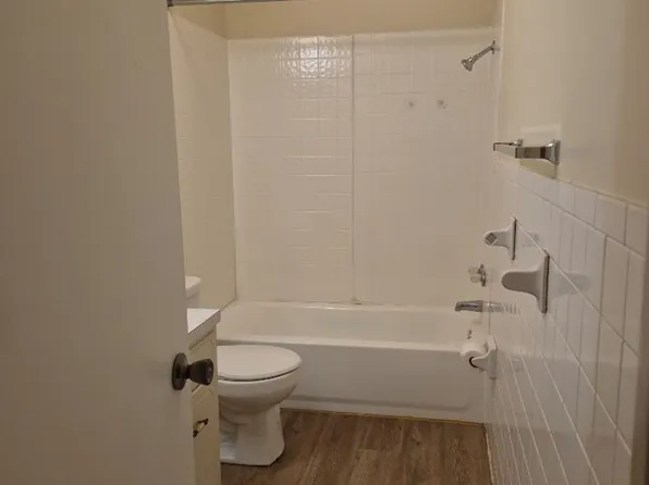 Bailey Apartments, 506 Hopwood St #10, Malden, MO 63863