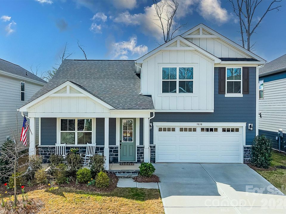 1st image of 9838 Quercus Ln