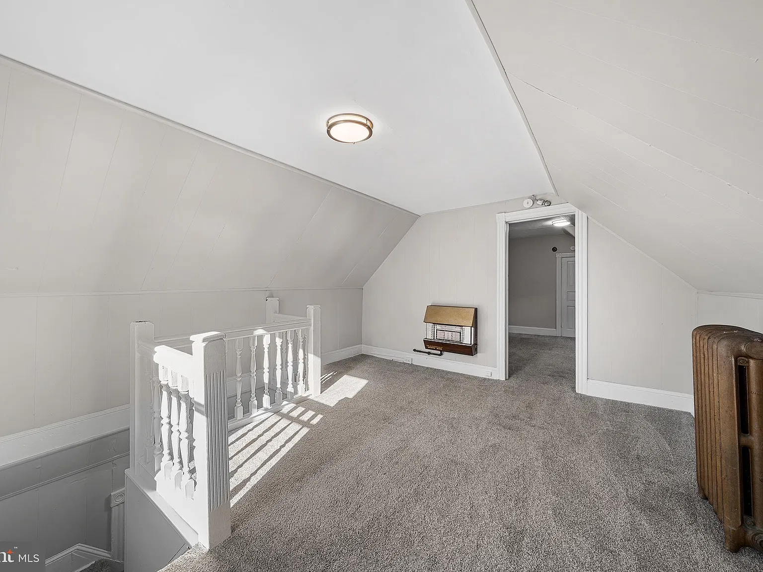 7301 Chestnut Ave — Photo 2