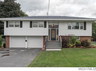 705 Herkimer Rd, Utica, NY 13502