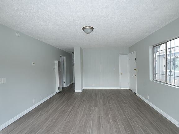 4th image of 5848 1/4 Ludell St