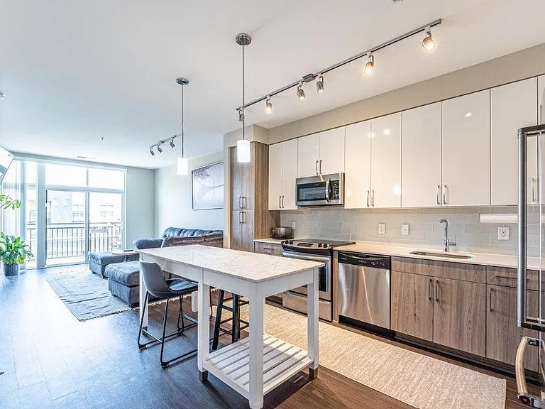 145 Riverhaven Dr #433 — Photo 4
