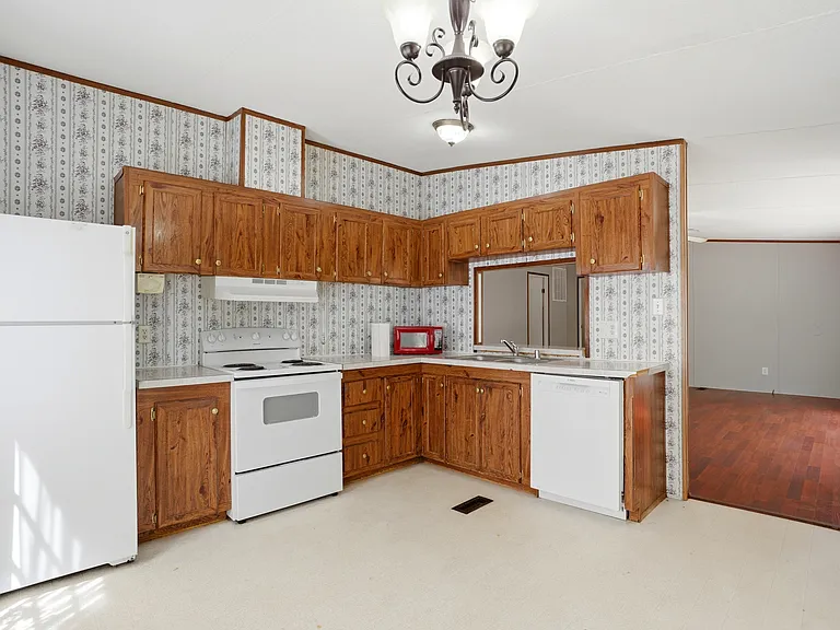 134 Knight N Gail Dr — Photo 17