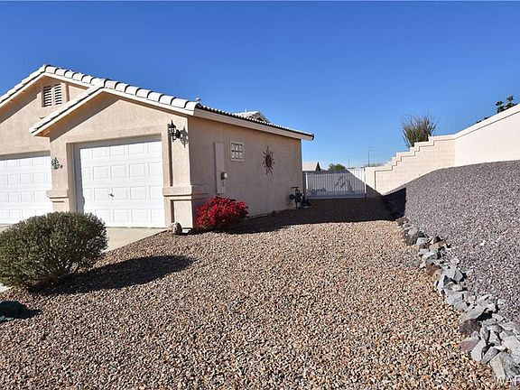 2nd image of 2893 Desert Arroyo Ln