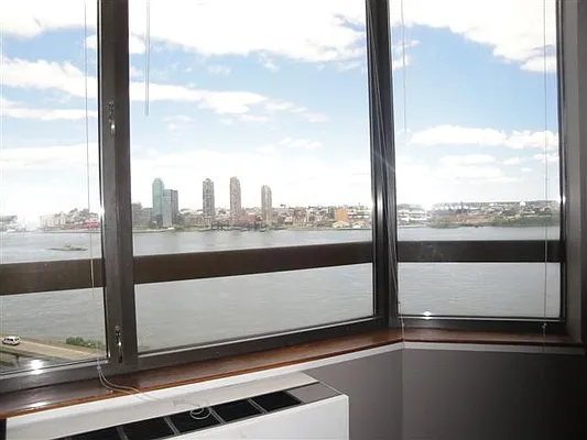 Rented by Luxury Habitat | media 5