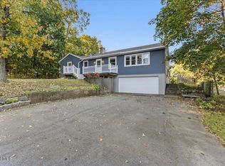 8 Douglas Ave, Rensselaer, NY 12144