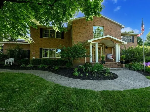 12441 Lincoln St SE, Paris, OH 44669