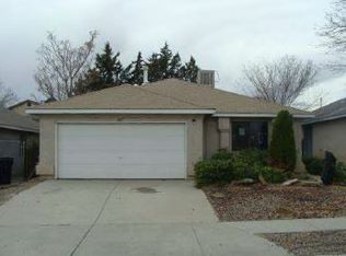 601 Parnelli Dr SW, Albuquerque, NM 87121