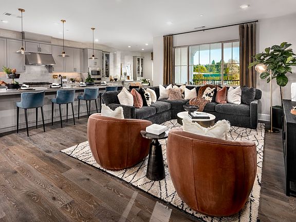 A photo of the great room in the Villas Plan 4Y model home.