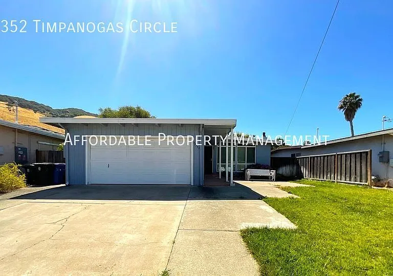 38352 Timpanogas Cir — Photo 1