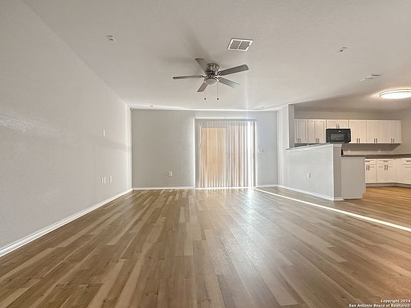 3rd image of 7231 MAGNOLIA BLF