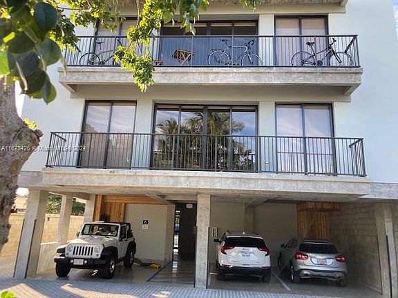 2nd image of 1053 NW 29th St APT 201