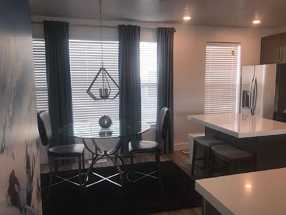 5th image of 3867 W Gartmore Ln