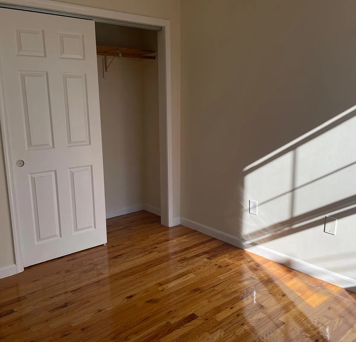 2 bed, $2,100 — Photo 3