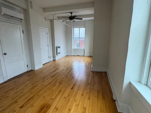 200 N Sycamore St, Petersburg, VA