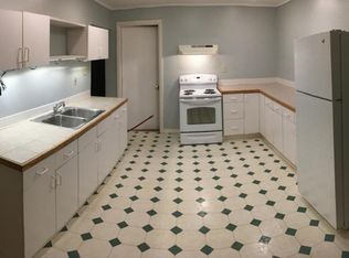 59 Pleasant St APT 2, Bethlehem, NH 03574