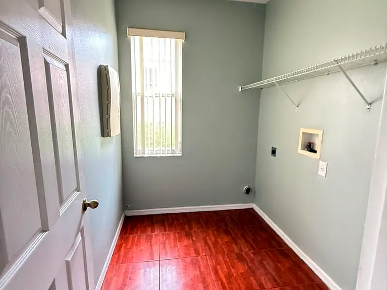 230 Rob Roy Dr — Photo 14