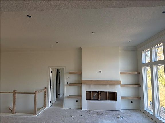5th image of 4710 NE 86th Ter