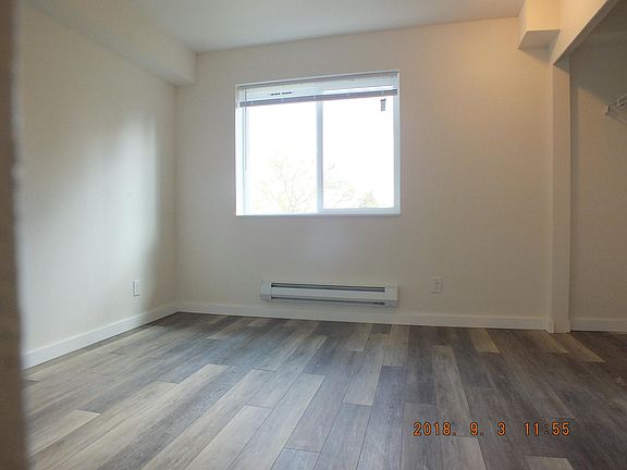 5th image of 12544 15th Ave NE APT 216