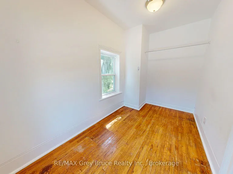 218 Denmark St — Photo 26