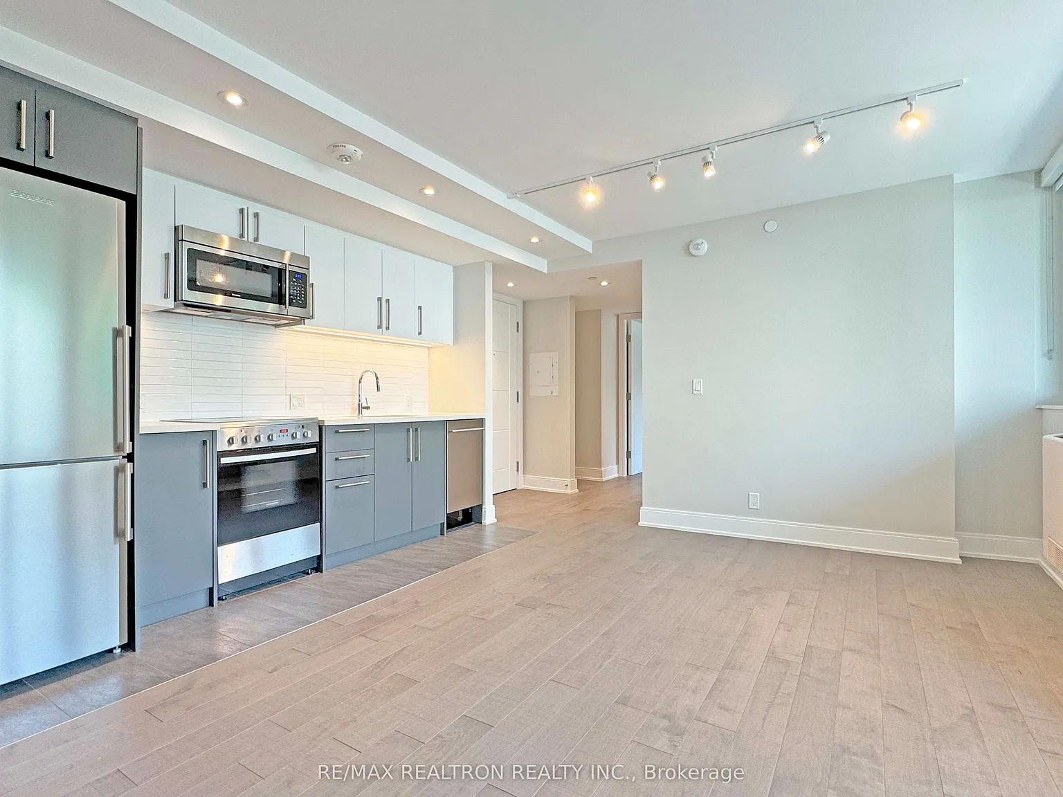 1 bed, $2,795 — Photo 3