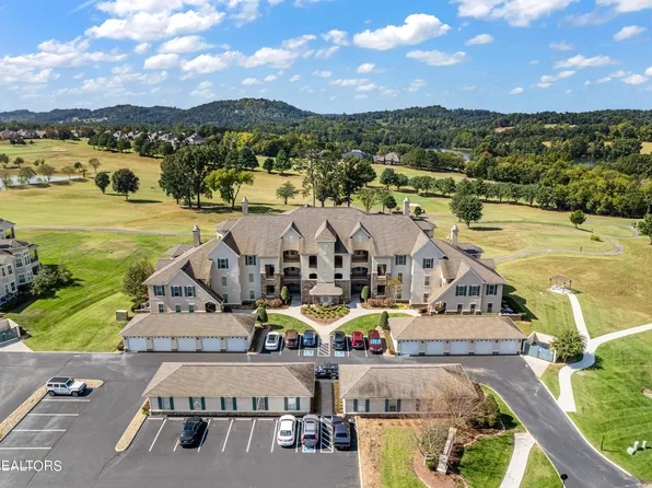565 Rarity Bay Pkwy APT 105, Vonore, TN 37885