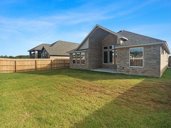 2nd image of 1001 Rollingwood Trl