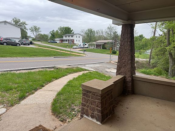 2nd image of 3612 Yaeger Rd