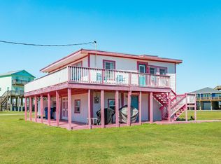 915 Caisson St, Surfside Beach, TX 77541