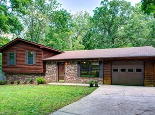 332 Birchwood Ln, Sevierville, TN 37863