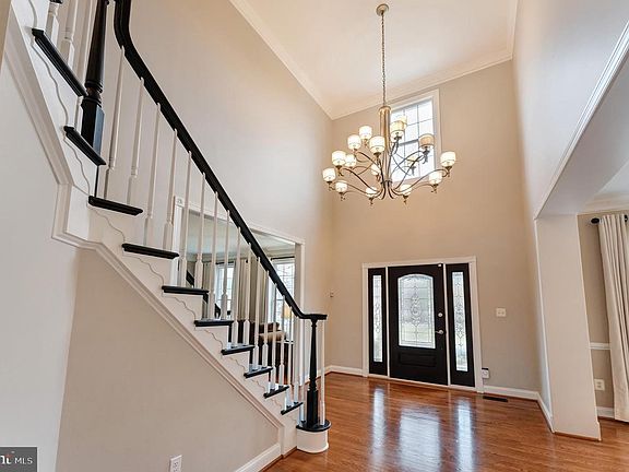 5th image of 19770 Willowdale Pl