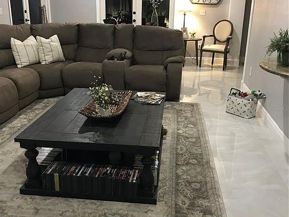 4th image of 14821 PALMETTO PALM AVENUE