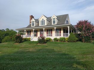 328 Peace Ridge Rd, Harpers Ferry, WV 25425