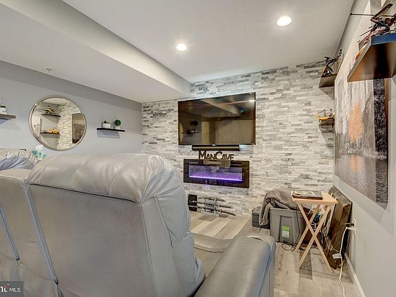 5th image of 7111 Beissel Ct