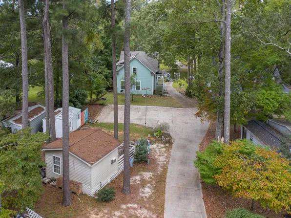 22 Prosperity Ct, Newberry, SC 29127