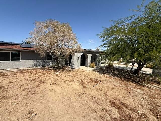 1st image of 6698 Mesquite Dr