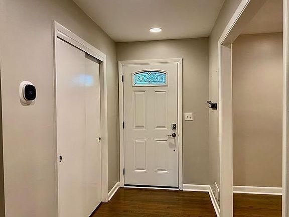 3rd image of 2115 Seaman Way