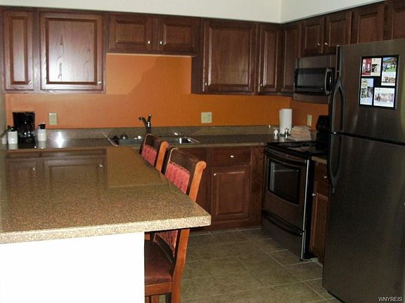 3rd image of 6557 Holiday Valley Rd #433/435-5