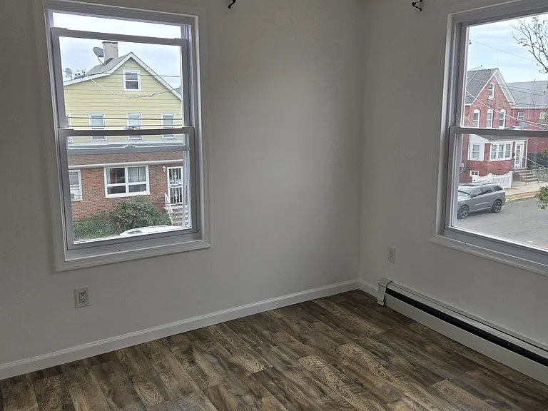39 Union St — Photo 4