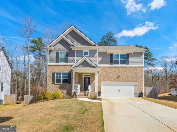 825 Athena Bnd, Fairburn, GA 30213