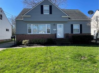 30112 Harrison St, Eastlake, OH 44095