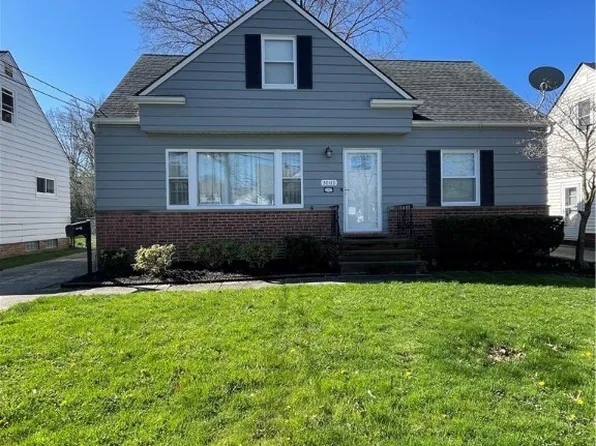 30112 Harrison St, Eastlake, OH 44095