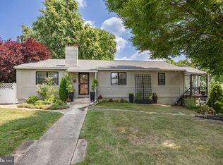 620 Launfall Rd, Plymouth Meeting, PA 19462