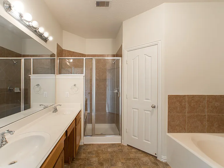 25531 Forest Springs Lake — Photo 30