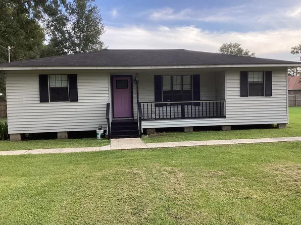 807 Phoenix Sq, Hammond, LA 70403